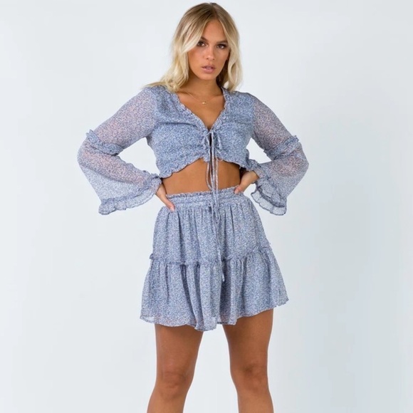 Princess Polly Caylan Set in Blue Size 4 - Picture 2 of 10